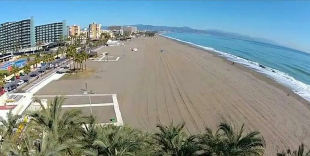 דירה טורמולינוס Apartamento En La Playa ספרד